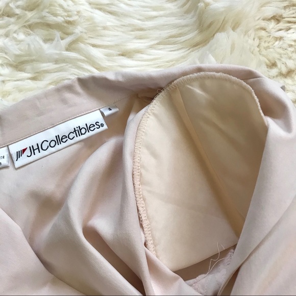 JH Collectibles Silky Blouse - Picture 4 of 5